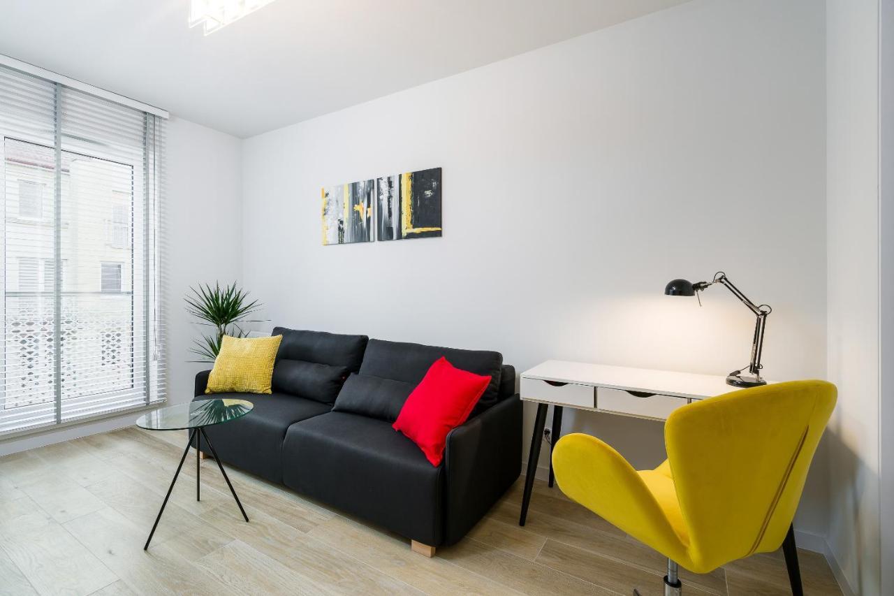 Apartments Poznan Fabryczna By Renters Екстер'єр фото